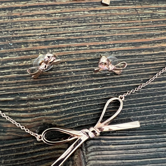 Kate Spade Skinny Minnie Bow Necklace and Earring Bundle - Picture 2 of 7